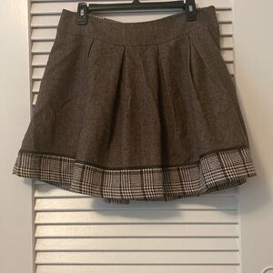 Women’s wool blend tweed and plaid mini skirt